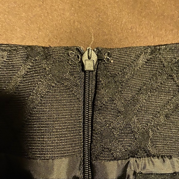 Cynthia Rowley Black Lined Skirt - Picture 7 of 9